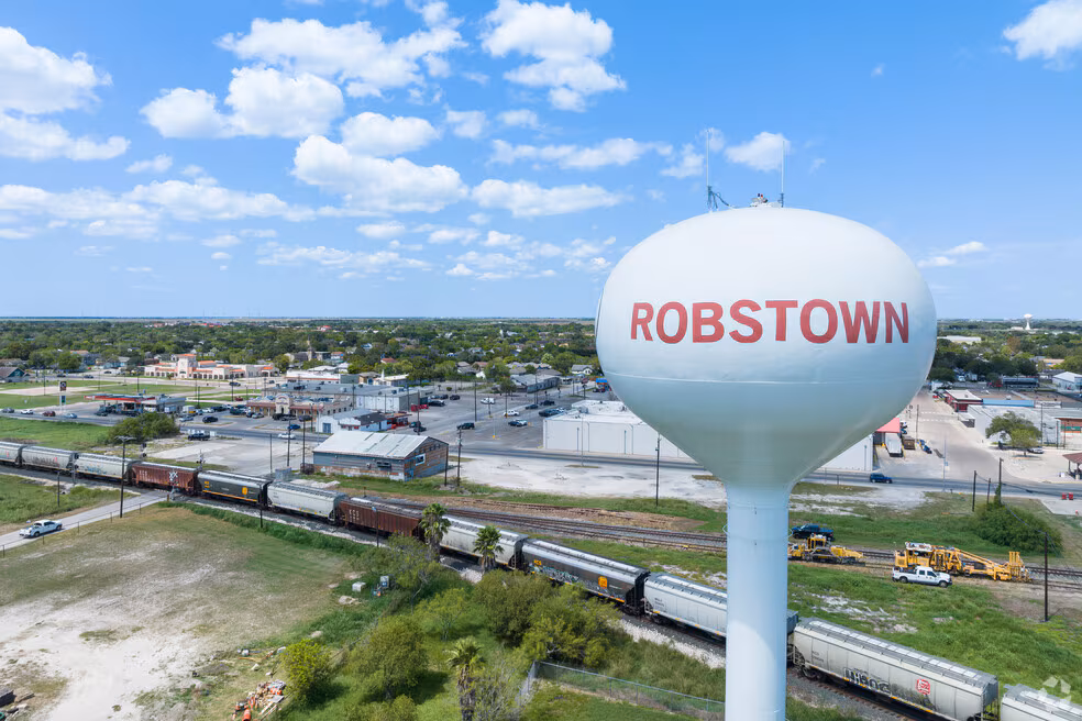 Concrete contractors in Robstown